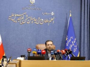 وعده توسعه صادرات در بازار ۳۰۰ همتی صنایع خلاق توسط معاونت علمی