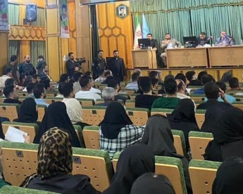 دادگاه موبایل موسوی در انتظار نظر کارشناسان است